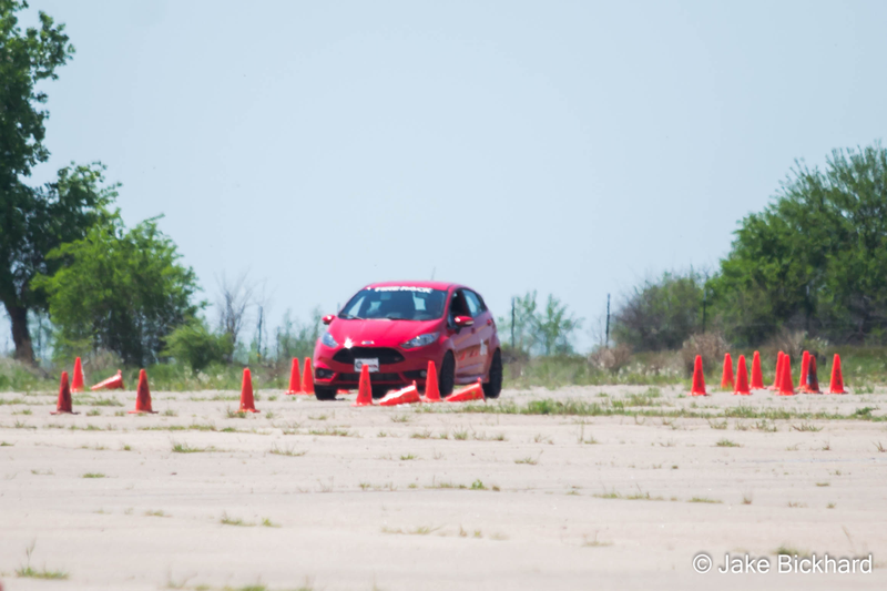 Illustration for article titled Huge Juicy Autocross Photodump